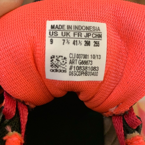 ✨Reduced ADIDAS sneaker shoes-sneakers - EUC - Picture 6 of 7